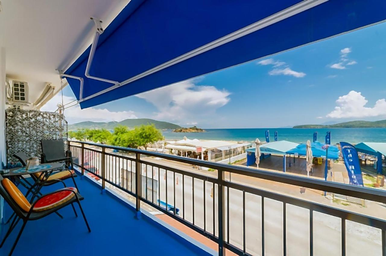 Upper Deck Apt. Nea Peramos (Macedonia) Exterior foto