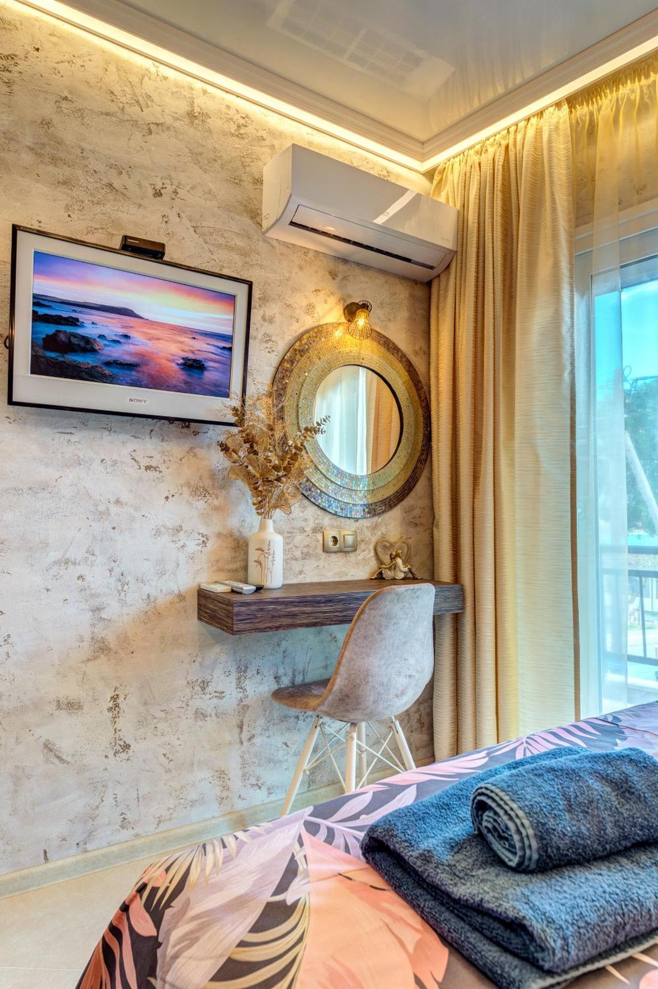 Upper Deck Apt. Nea Peramos (Macedonia) Exterior foto