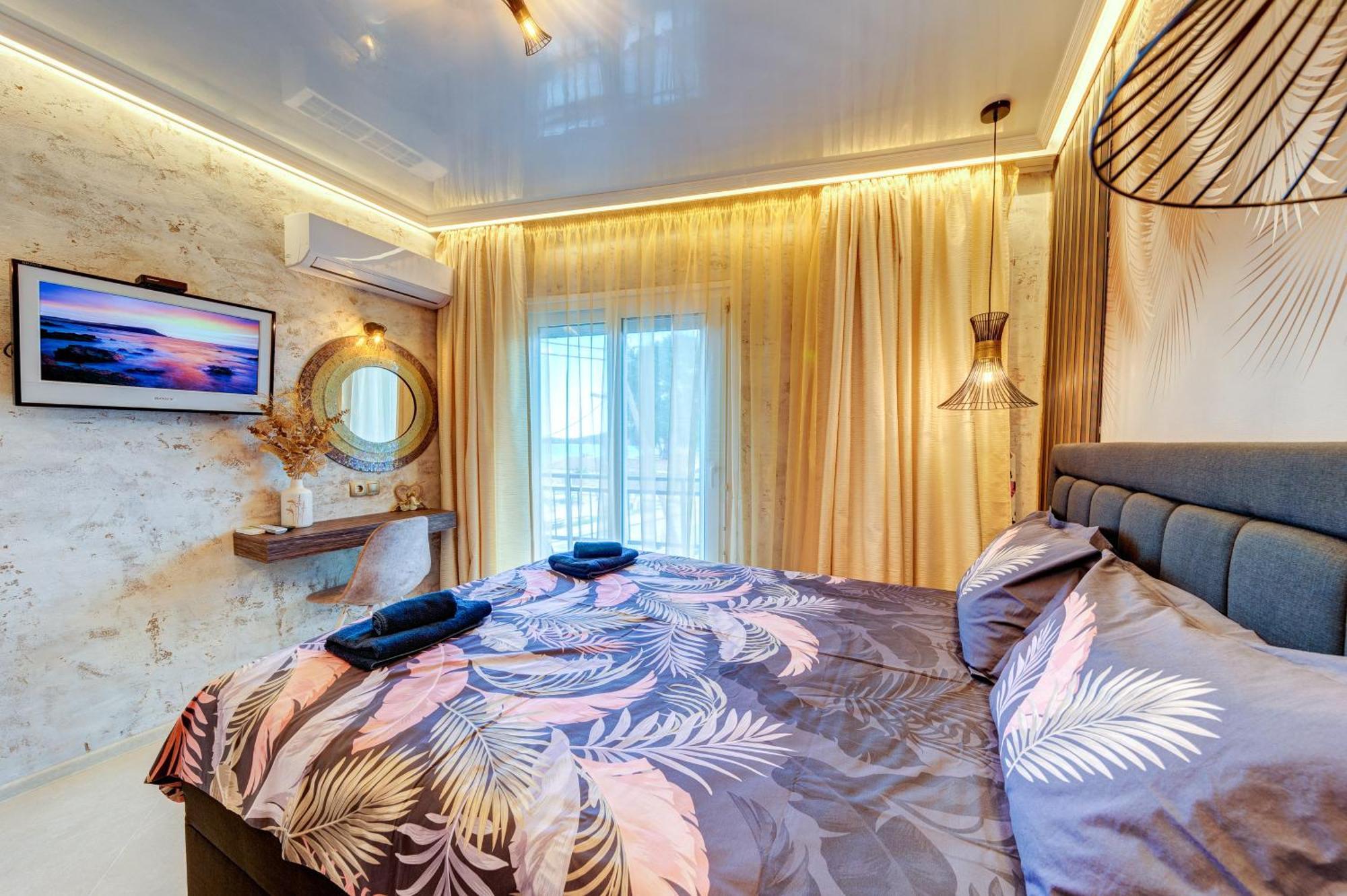 Upper Deck Apt. Nea Peramos (Macedonia) Exterior foto